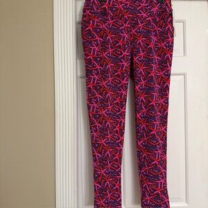Lilly Pulitzer Corso Pant pink passionfruit star stargazing
Size 8 NWT